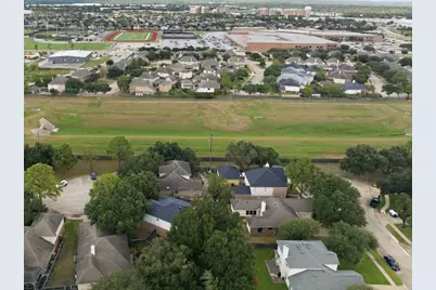 9150 Blake Bend Circle, Houston, TX 77095 - Photo 34