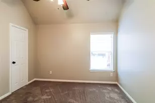 2006 Breezway Bend Ln, League City, TX 77573 - Photo 4