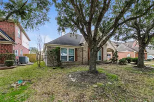 2006 Breezway Bend Ln, League City, TX 77573 - Photo 8