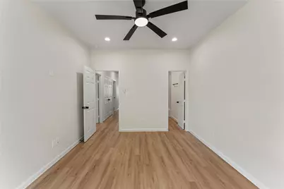 5323 Groveton Street, Houston, TX 77033 - Photo 18