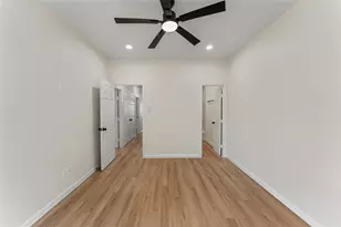 5323 Groveton St, Houston, TX 77033 - Photo 18