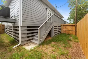 5323 Groveton St, Houston, TX 77033 - Photo 36
