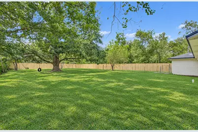 322 S Persimmon Street, Tomball, TX 77375 - Photo 34