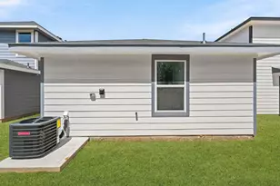 10835 N Baron Vlg Dr, Conroe, TX 77306 - Photo 14