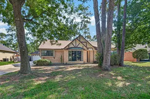9626 Pinehurst St, Baytown, TX 77521 - Photo 2