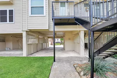 2020 Harbour Drive, Seabrook, TX 77586 - Photo 4