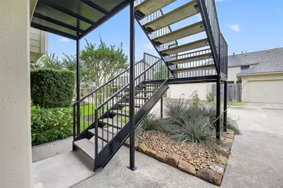 2020 Harbour Drive, Seabrook, TX 77586 - Photo 2