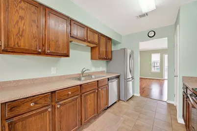 2020 Harbour Drive, Seabrook, TX 77586 - Photo 10