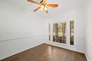 54 Wrens Song Pl, The Woodlands, TX 77382 - Photo 12