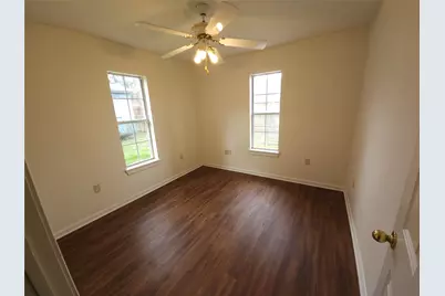 418 Texas Street, Tomball, TX 77375 - Photo 8