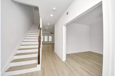 1316 W Willis Street, Alvin, TX 77511 - Photo 18