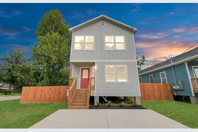 1316 W Willis Street, Alvin, TX 77511 - Photo 40