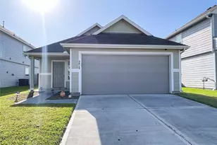 6515 James Michael Dr, Rosharon, TX 77583 - Photo 2