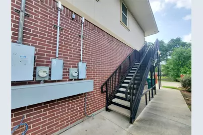 501 E Davis Street #2, Conroe, TX 77301 - Photo 14