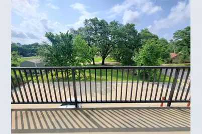 501 E Davis Street #2, Conroe, TX 77301 - Photo 4