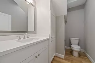 1119 E 27th St, Houston, TX 77009 - Photo 4