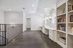 12222 Old Oaks Dr, Houston, TX 77024 - Photo 16
