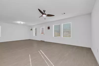 25344 Carnation Ct, Montgomery, TX 77316 - Photo 4