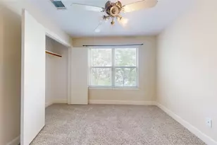 2710 Hullsmith Dr, Houston, TX 77063 - Photo 26