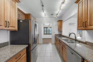 3102 Ave S, Galveston, TX 77550 - Photo 14