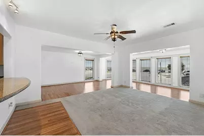 3102 Avenue S, Galveston, TX 77550 - Photo 6