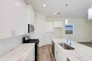 5931 Beall St, Houston, TX 77091 - Photo 8