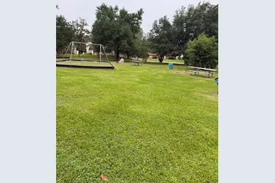 208 Pine Valley, Huntsville, TX 77320 - Photo 16