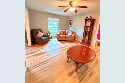 208 Pine Valley, Huntsville, TX 77320 - Photo 8