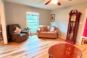 208 Pine Valley, Huntsville, TX 77320 - Photo 8