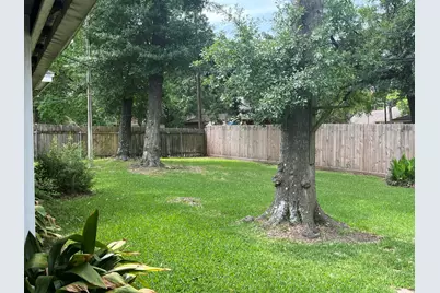 208 Pine Valley, Huntsville, TX 77320 - Photo 14