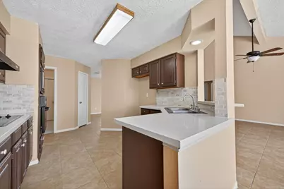 3210 Kempwood Drive, Sugar Land, TX 77479 - Photo 18
