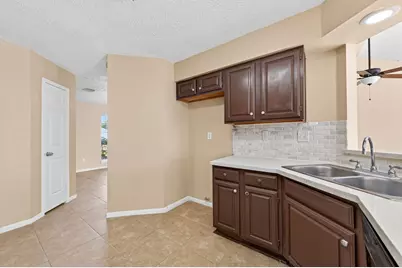 3210 Kempwood Drive, Sugar Land, TX 77479 - Photo 20