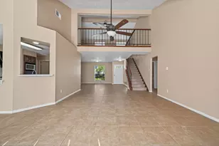 3210 Kempwood Dr, Sugar Land, TX 77479 - Photo 10