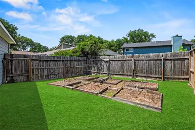 8106 Tall Firs Lane, Houston, TX 77095 - Photo 34