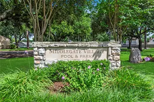 8106 Tall Firs Ln, Houston, TX 77095 - Photo 34