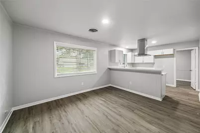 4114 Hill Oak Drive, Houston, TX 77092 - Photo 4