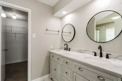 2714 Ashford Trail Drive, Houston, TX 77082 - Photo 10