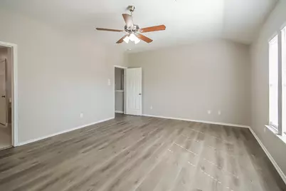 4805 E Parma Drive, Rosenberg, TX 77471 - Photo 12