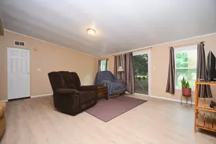 1875 Kayleen Ln, Sealy, TX 77474 - Photo 18