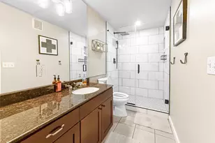 2216 Chenevert St, Houston, TX 77003 - Photo 16