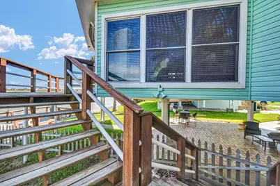83 Dolphin Lane, Freeport, TX 77541 - Photo 6