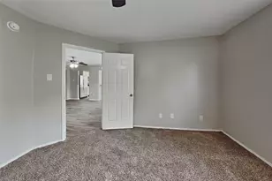19722 Campfield Dr, Katy, TX 77449 - Photo 6