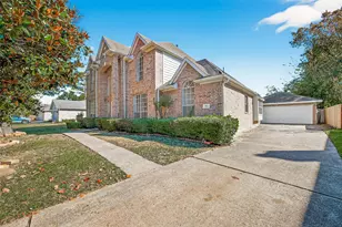3811 Stableridge Dr, Houston, TX 77014 - Photo 2