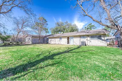 6110 Guadalupe Street, Houston, TX 77016 - Photo 20