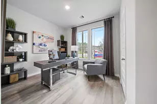 604 Danielle St, Dayton, TX 77535 - Photo 32