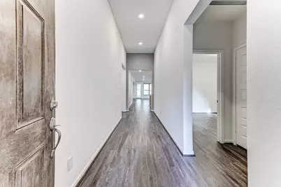 2103 Parnevik Place, Conroe, TX 77304 - Photo 6