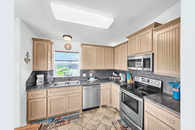 964 S Selwyn Road, Crystal Beach, TX 77650 - Photo 26