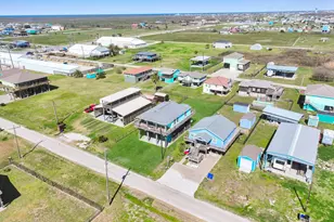 964 S Selwyn Rd, Crystal Beach, TX 77650 - Photo 44