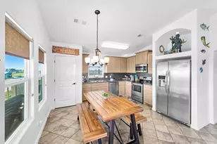 964 S Selwyn Rd, Crystal Beach, TX 77650 - Photo 22