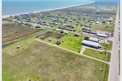964 S Selwyn Road, Crystal Beach, TX 77650 - Photo 46